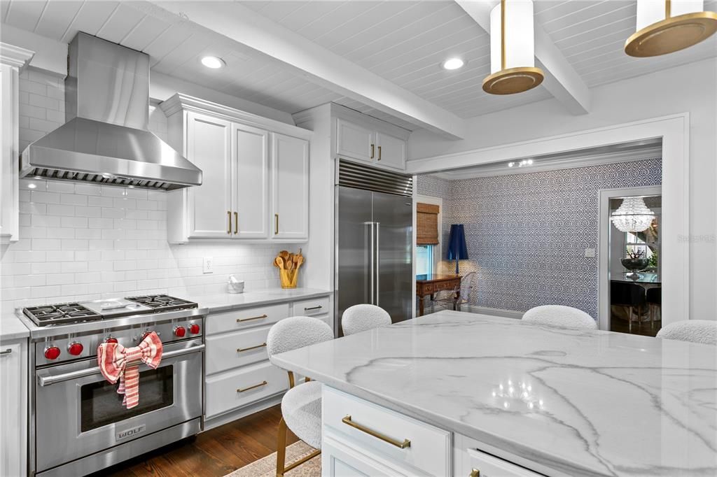 На продажу: $3,199,000 (5 спален, 5 ванн, 4008 Квадратных фут)
