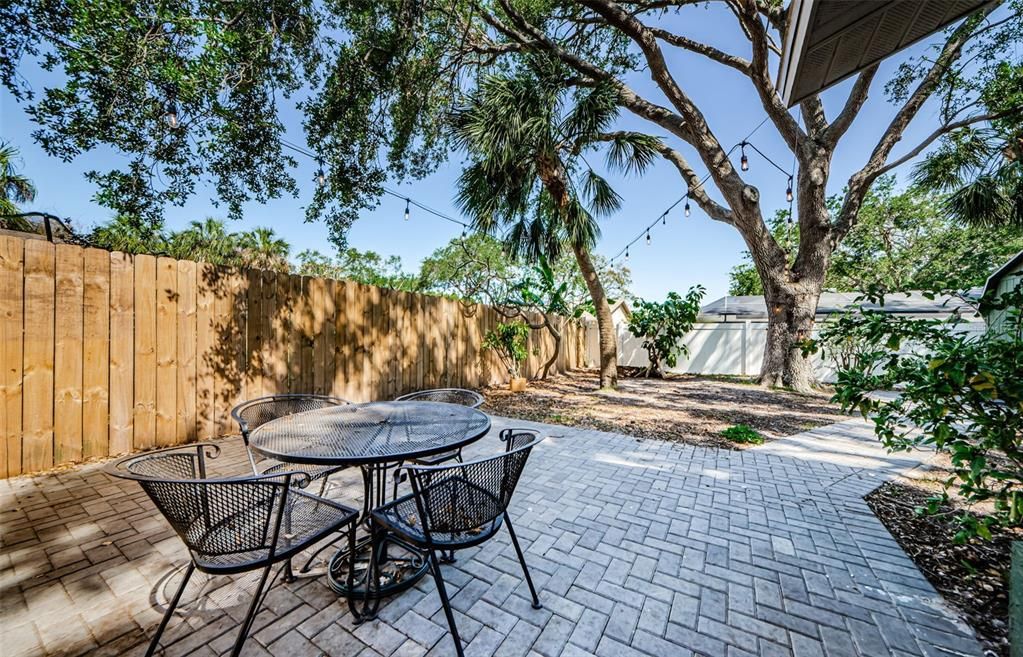 En Venta: $449,000 (2 camas, 2 baños, 1196 Pies cuadrados)