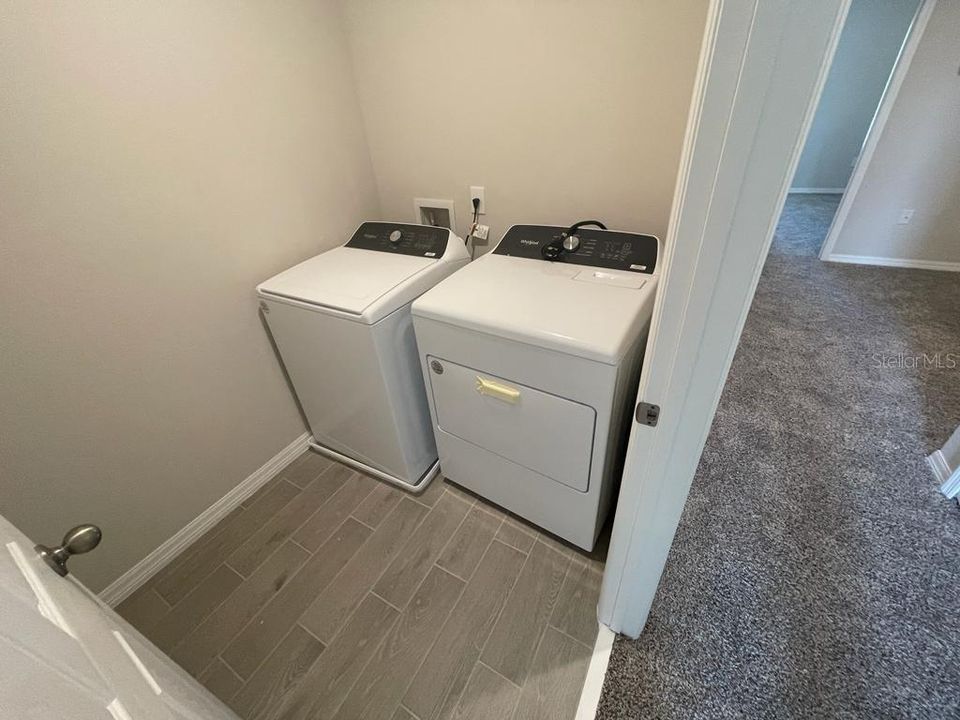 В аренду: $2,000 (3 спален, 2 ванн, 1566 Квадратных фут)