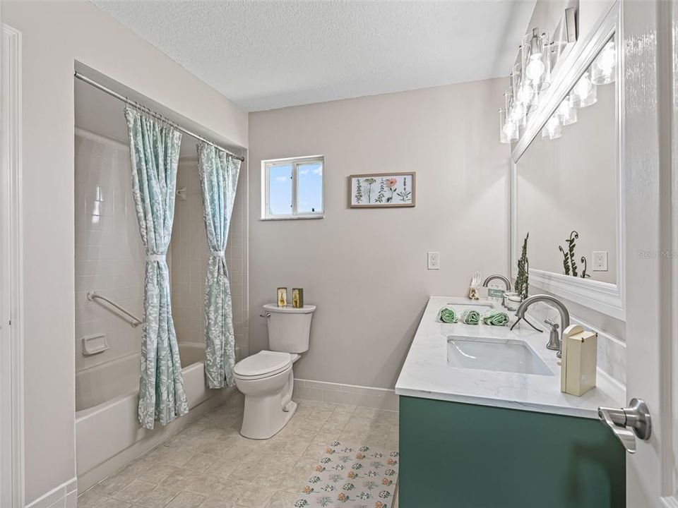 En Venta: $264,990 (2 camas, 2 baños, 1546 Pies cuadrados)