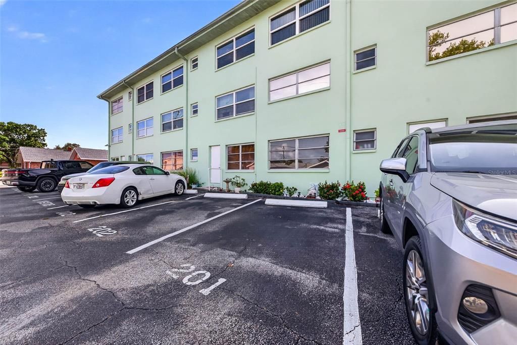 En Venta: $225,000 (2 camas, 2 baños, 1208 Pies cuadrados)