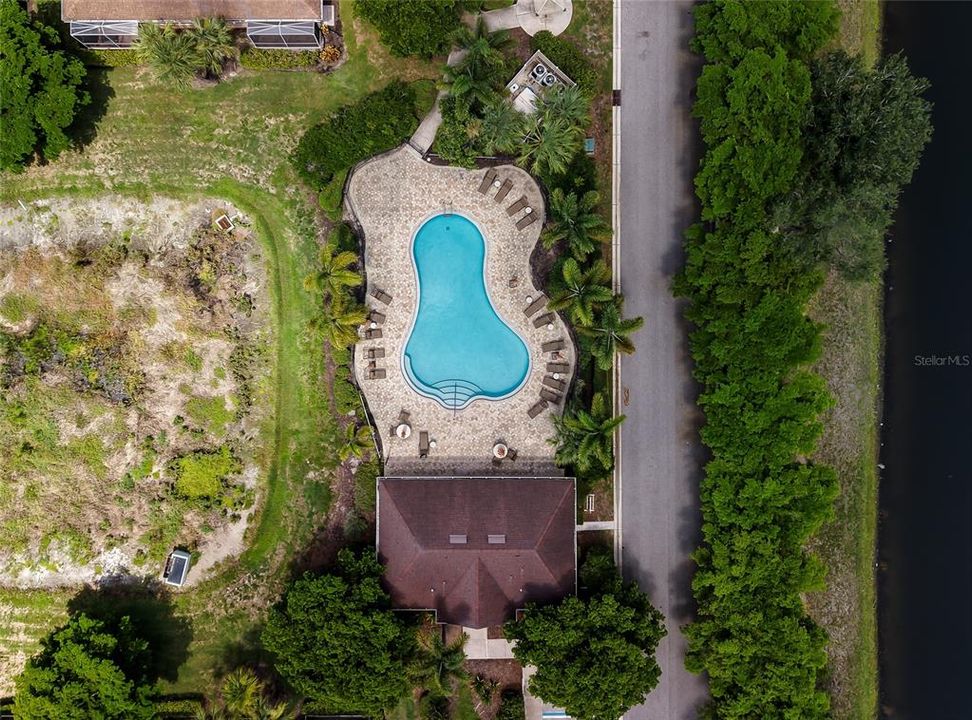 На продажу: $335,000 (2 спален, 2 ванн, 1558 Квадратных фут)