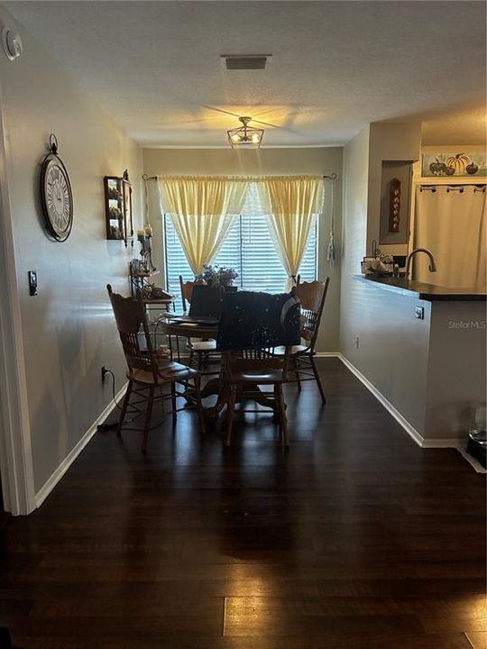 For Sale: $149,900 (3 beds, 2 baths, 1078 Square Feet)