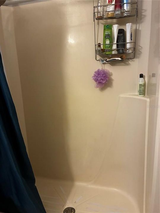 For Sale: $149,900 (3 beds, 2 baths, 1078 Square Feet)