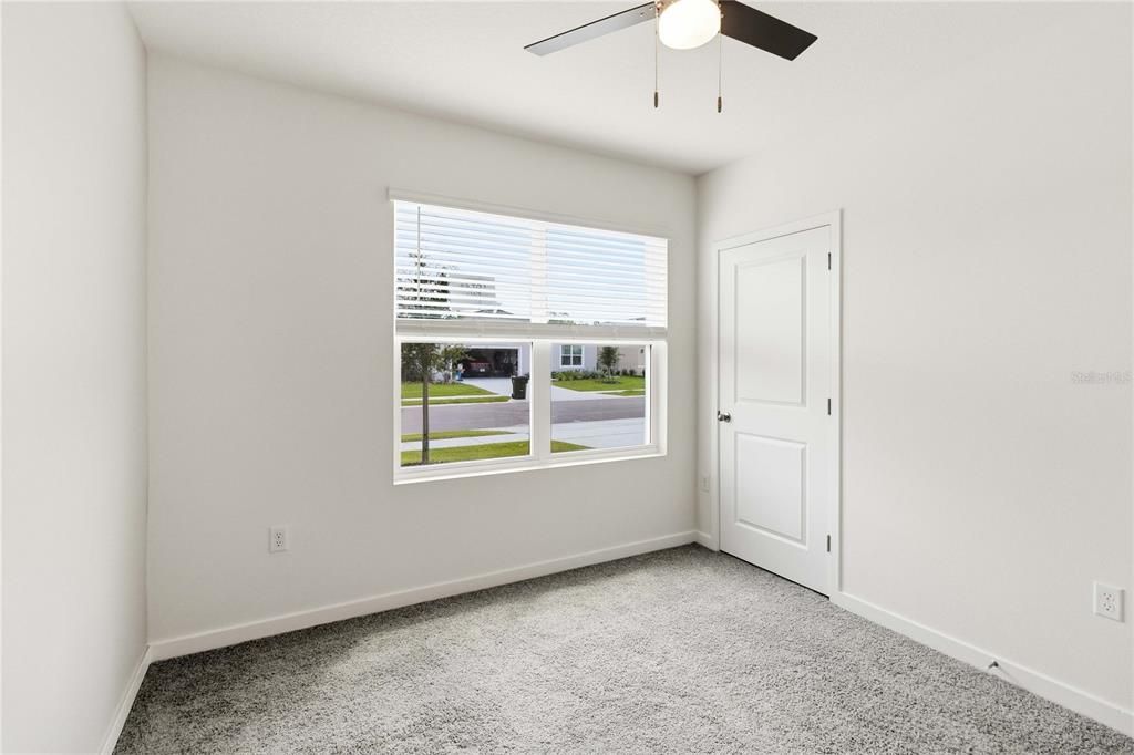 For Sale: $425,000 (4 beds, 2 baths, 1828 Square Feet)