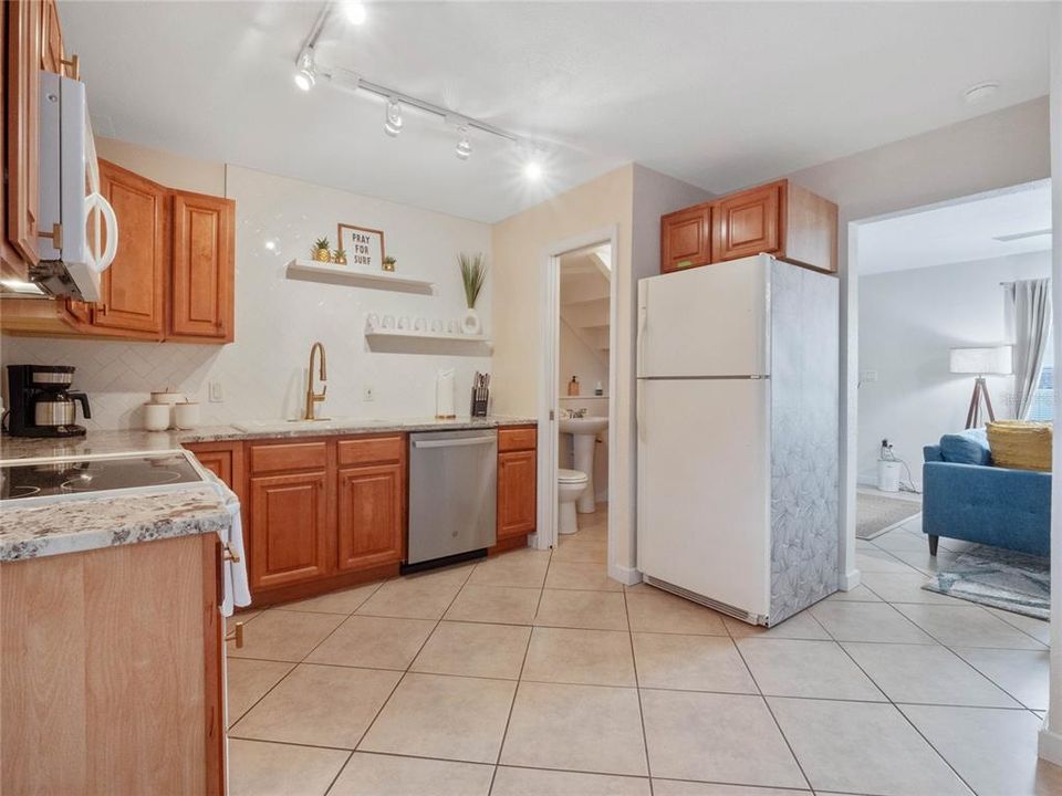 En Venta: $325,000 (2 camas, 2 baños, 936 Pies cuadrados)