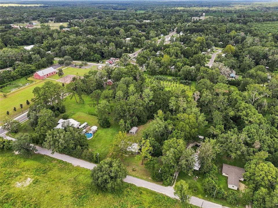 На продажу: $220,000 (3 спален, 1 ванн, 1200 Квадратных фут)
