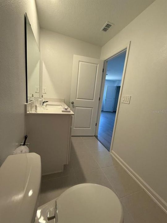 В аренду: $1,850 (3 спален, 2 ванн, 1060 Квадратных фут)