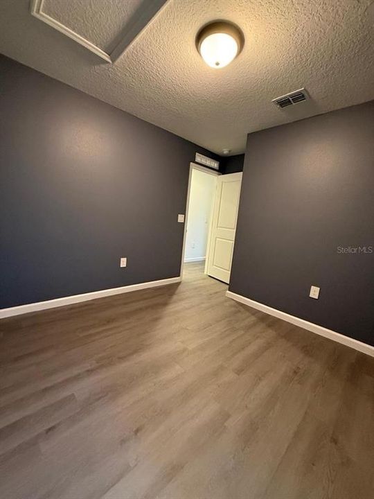 В аренду: $1,850 (3 спален, 2 ванн, 1060 Квадратных фут)