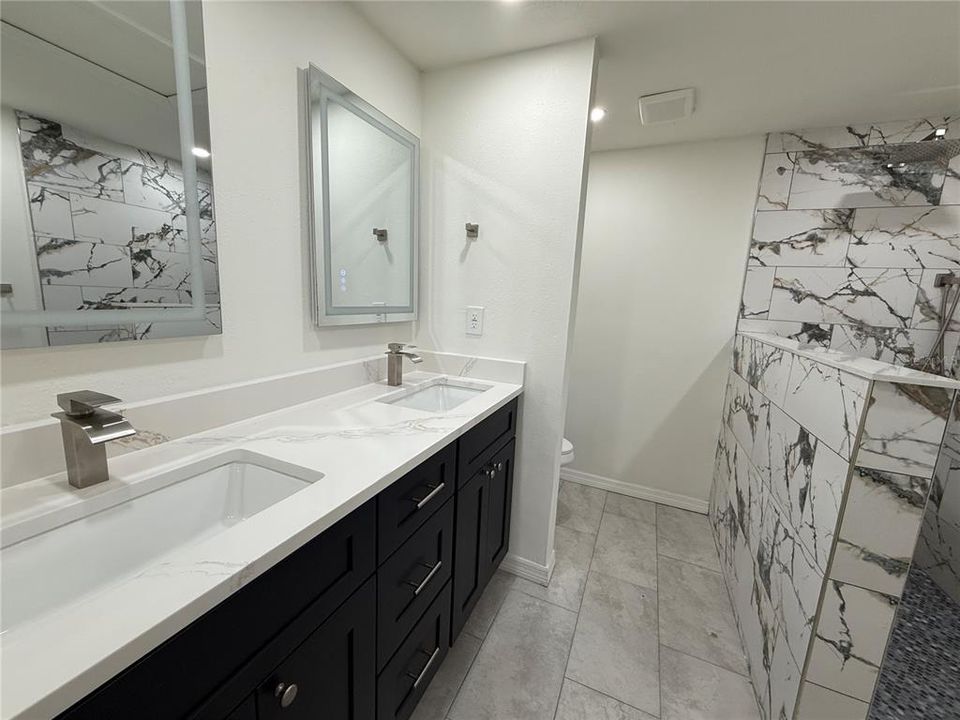 For Sale: $278,900 (3 beds, 2 baths, 1200 Square Feet)