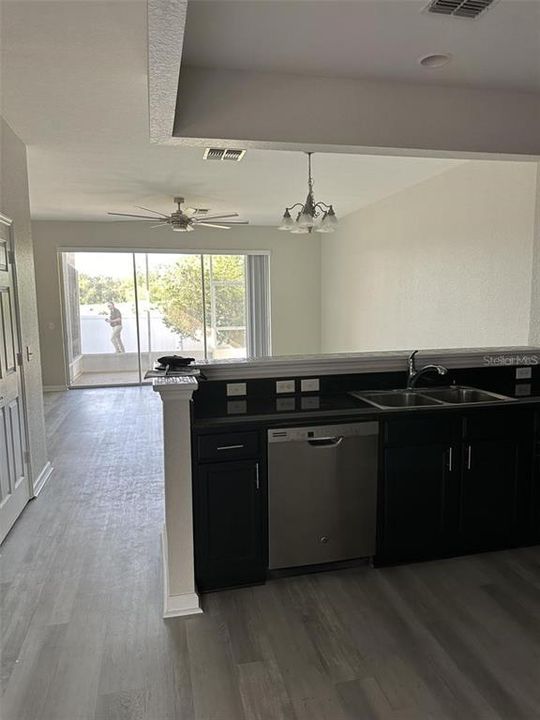 : $1,950 (3 camas, 2 baños, 1584 Pies cuadrados)