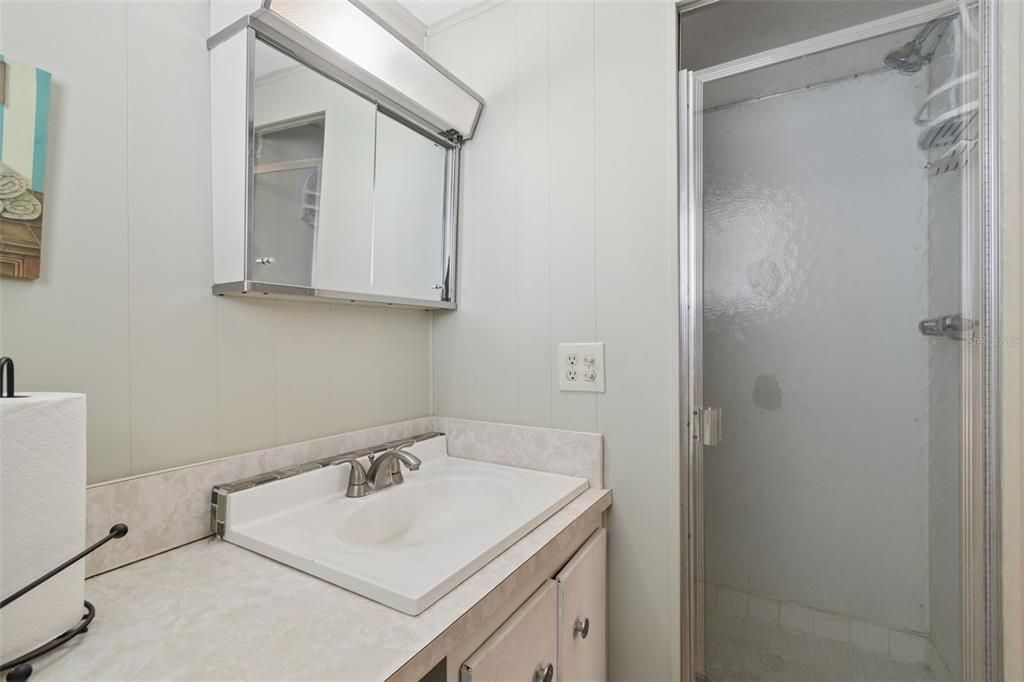 На продажу: $129,000 (2 спален, 2 ванн, 960 Квадратных фут)
