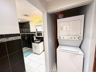 На продажу: $1,199,000 (3 спален, 3 ванн, 1364 Квадратных фут)