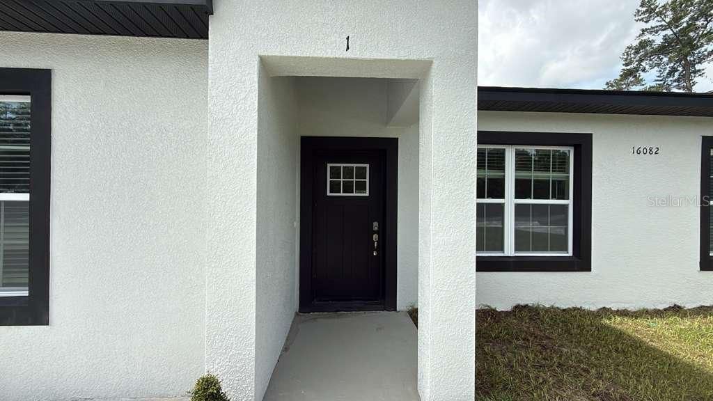 For Rent: $1,550 (3 beds, 2 baths, 1321 Square Feet)