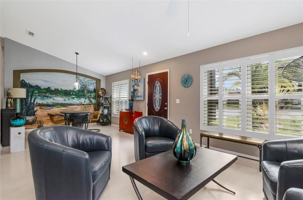 En Venta: $420,000 (2 camas, 2 baños, 1771 Pies cuadrados)