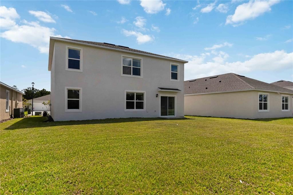 For Sale: $469,000 (5 beds, 3 baths, 2601 Square Feet)