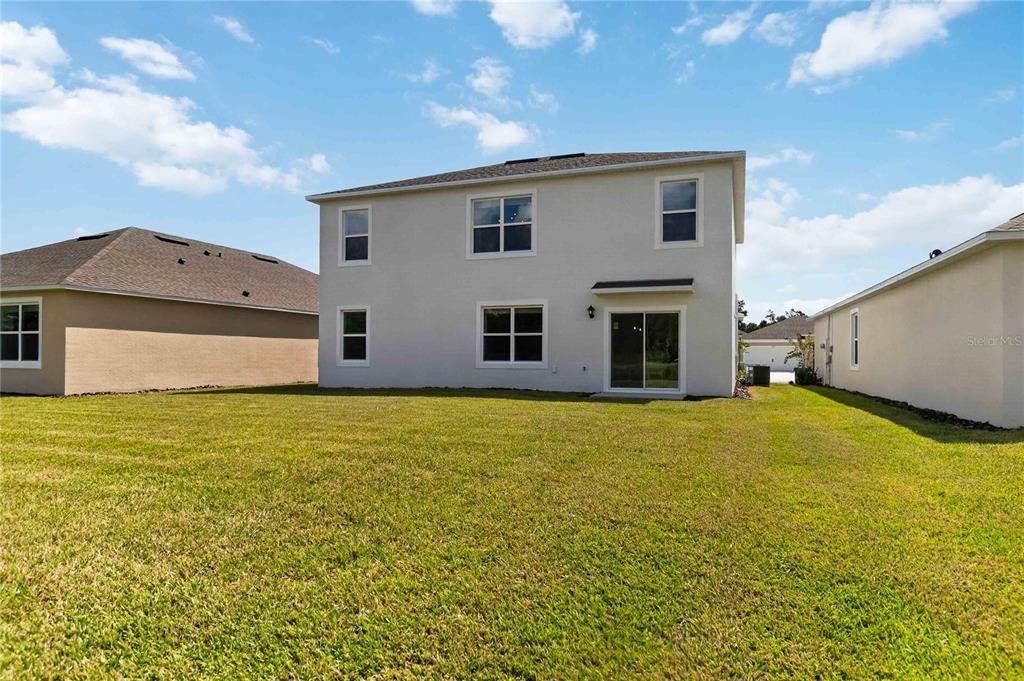 For Sale: $469,000 (5 beds, 3 baths, 2601 Square Feet)