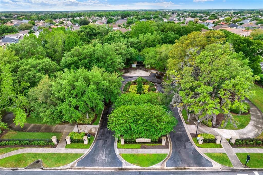 En Venta: $569,900 (4 camas, 3 baños, 2470 Pies cuadrados)