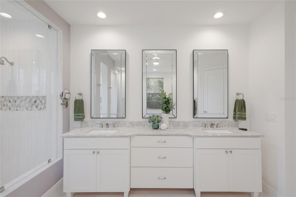 Active With Contract: $2,249,000 (3 beds, 3 baths, 3223 Square Feet)
