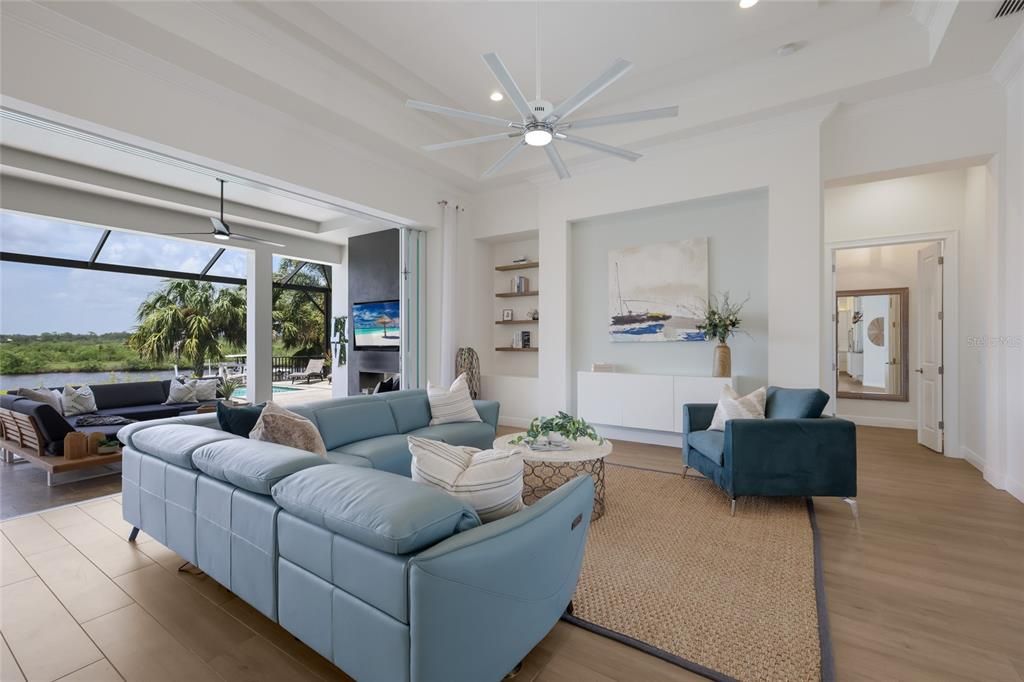 Active With Contract: $2,249,000 (3 beds, 3 baths, 3223 Square Feet)