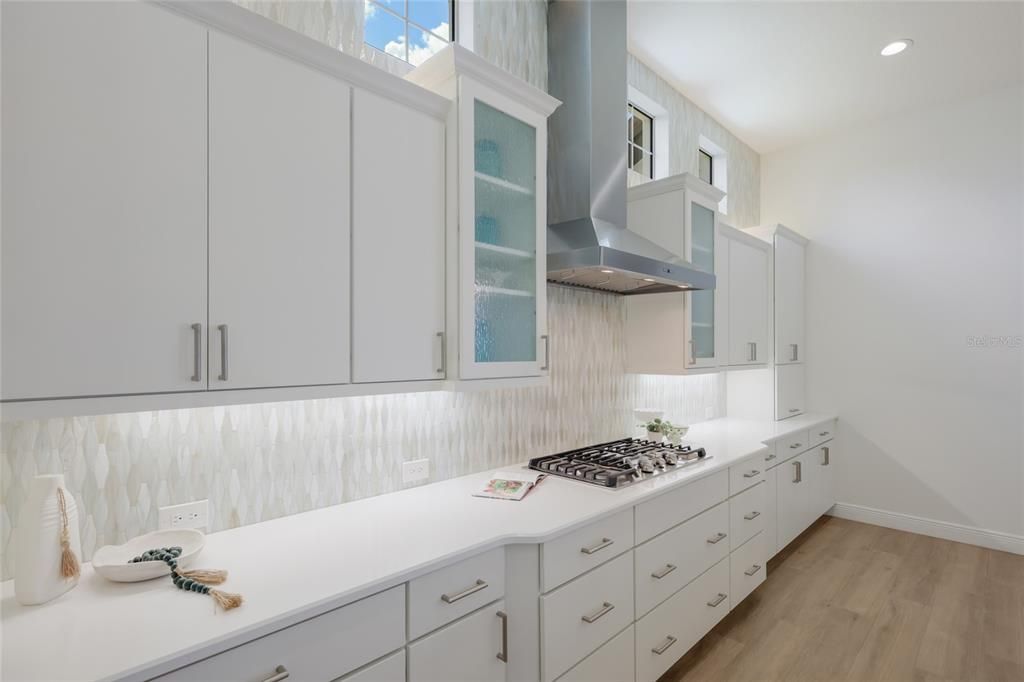 Active With Contract: $2,249,000 (3 beds, 3 baths, 3223 Square Feet)