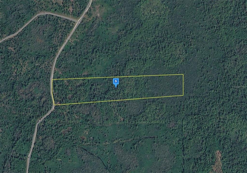 На продажу: $58,999 (23.39 acres)