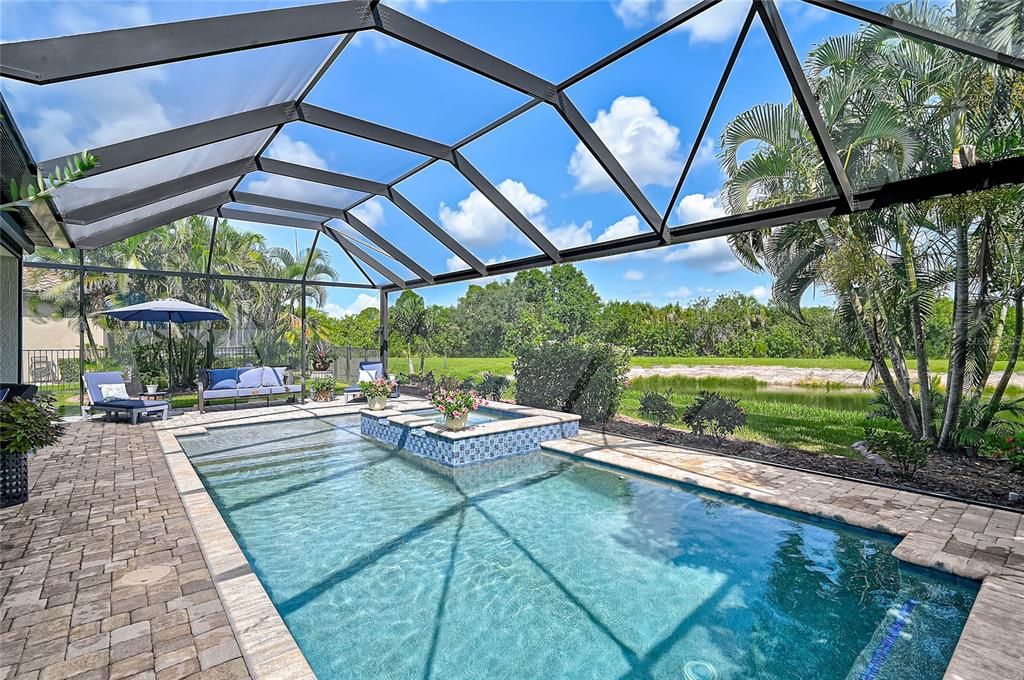 For Sale: $869,000 (5 beds, 4 baths, 3318 Square Feet)