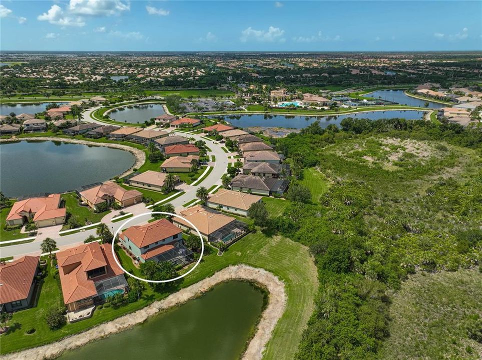 For Sale: $869,000 (5 beds, 4 baths, 3318 Square Feet)