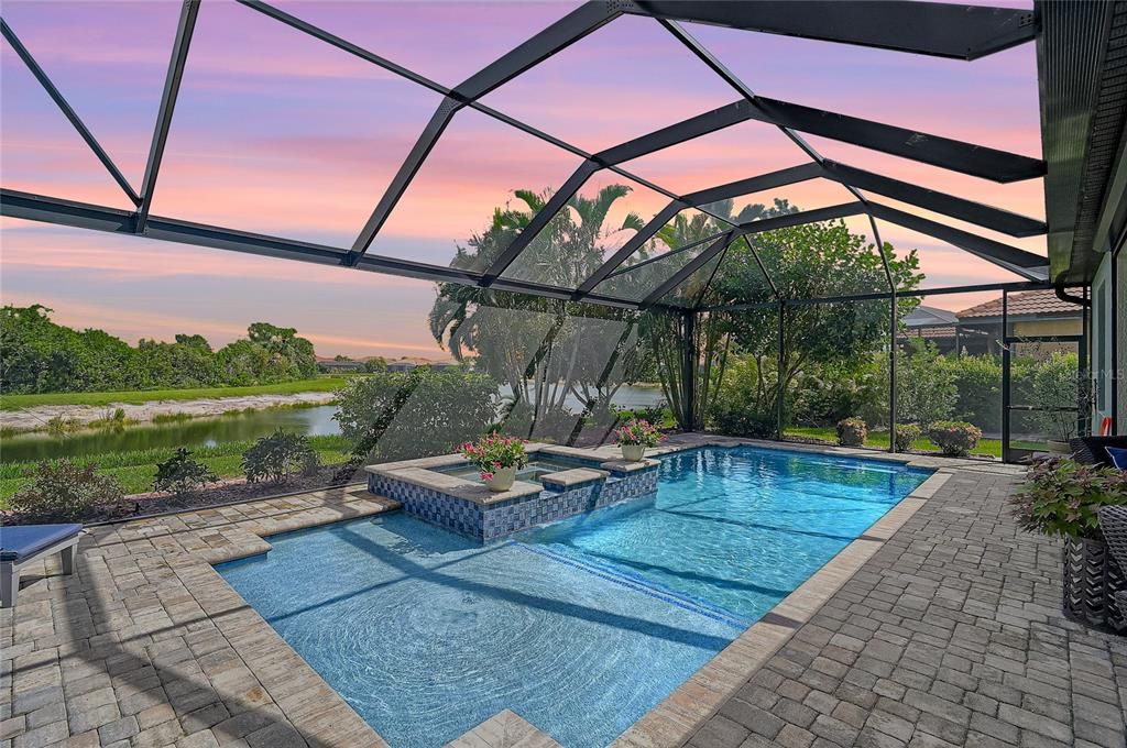 For Sale: $869,000 (5 beds, 4 baths, 3318 Square Feet)