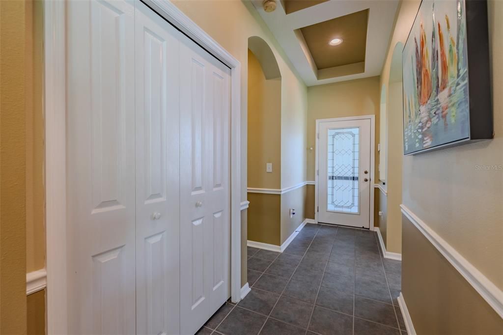 For Sale: $318,900 (2 beds, 2 baths, 1455 Square Feet)