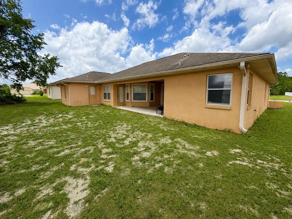 На продажу: $329,900 (3 спален, 2 ванн, 2181 Квадратных фут)