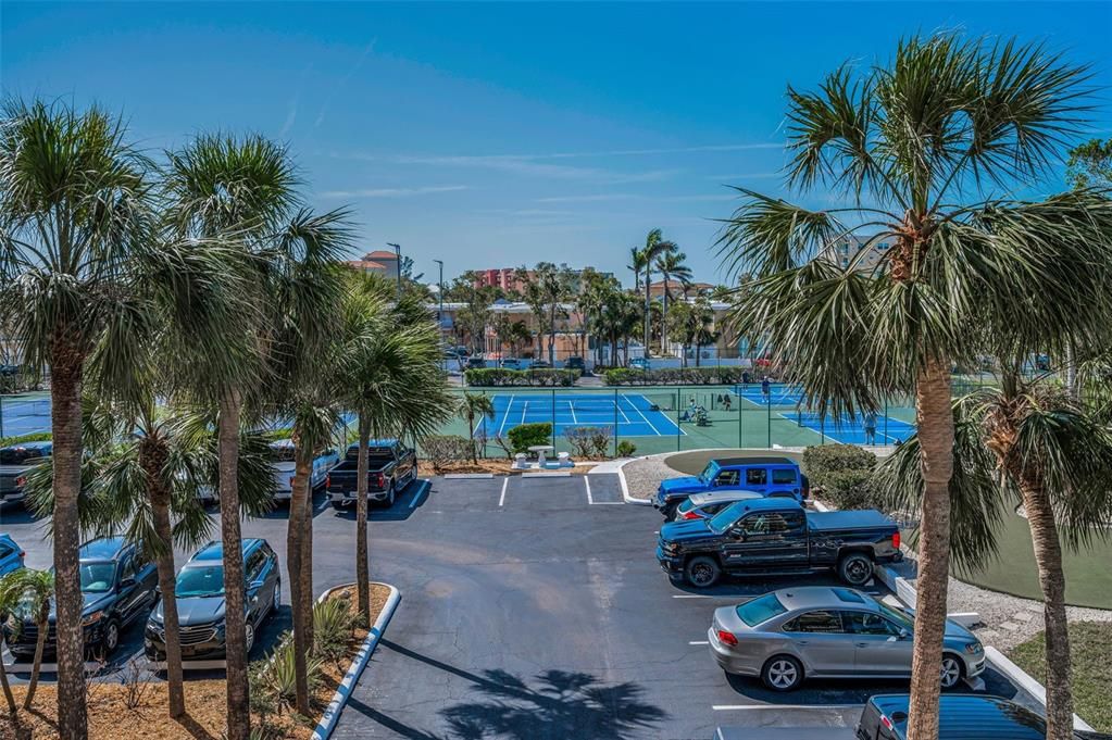 En Venta: $478,000 (2 camas, 2 baños, 1225 Pies cuadrados)