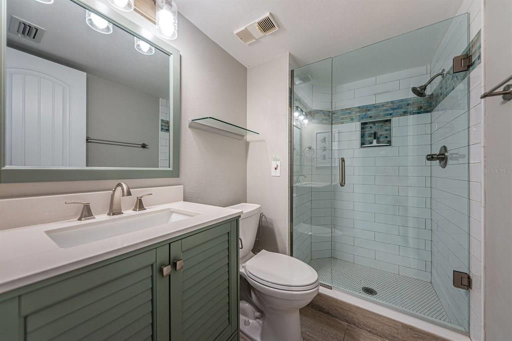 В аренду: $3,200 (2 спален, 2 ванн, 1255 Квадратных фут)