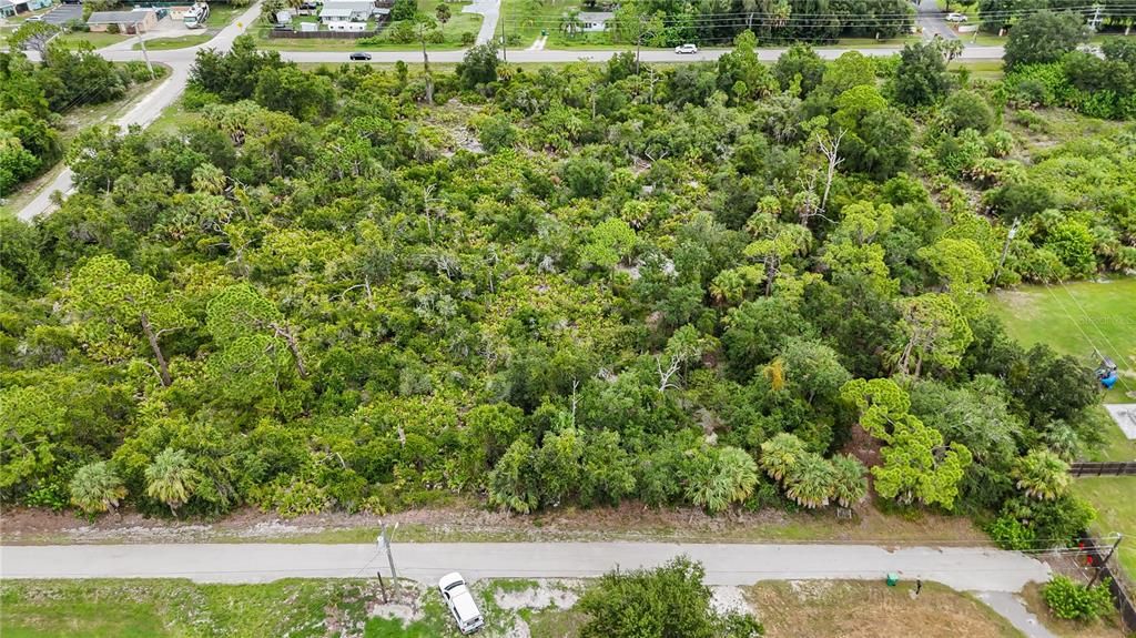 На продажу: $149,000 (1.39 acres)
