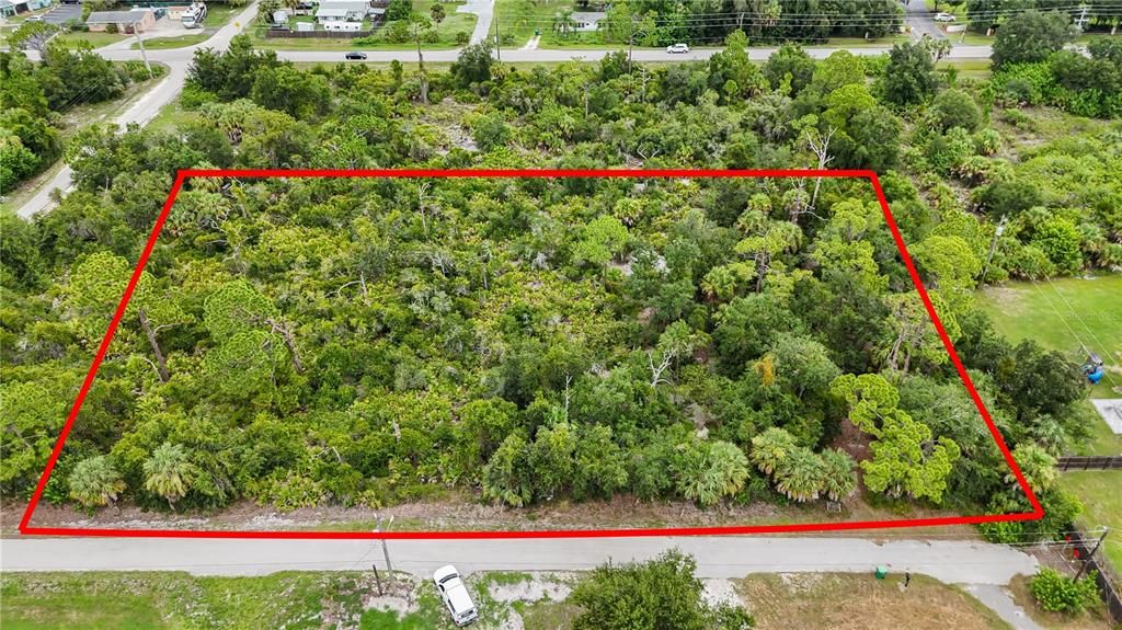 На продажу: $149,000 (1.39 acres)