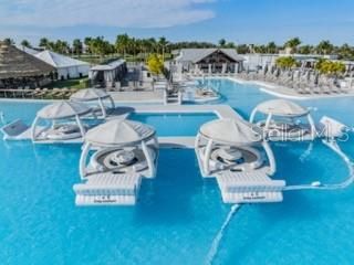 В аренду: $4,500 (5 спален, 2 ванн, 2896 Квадратных фут)