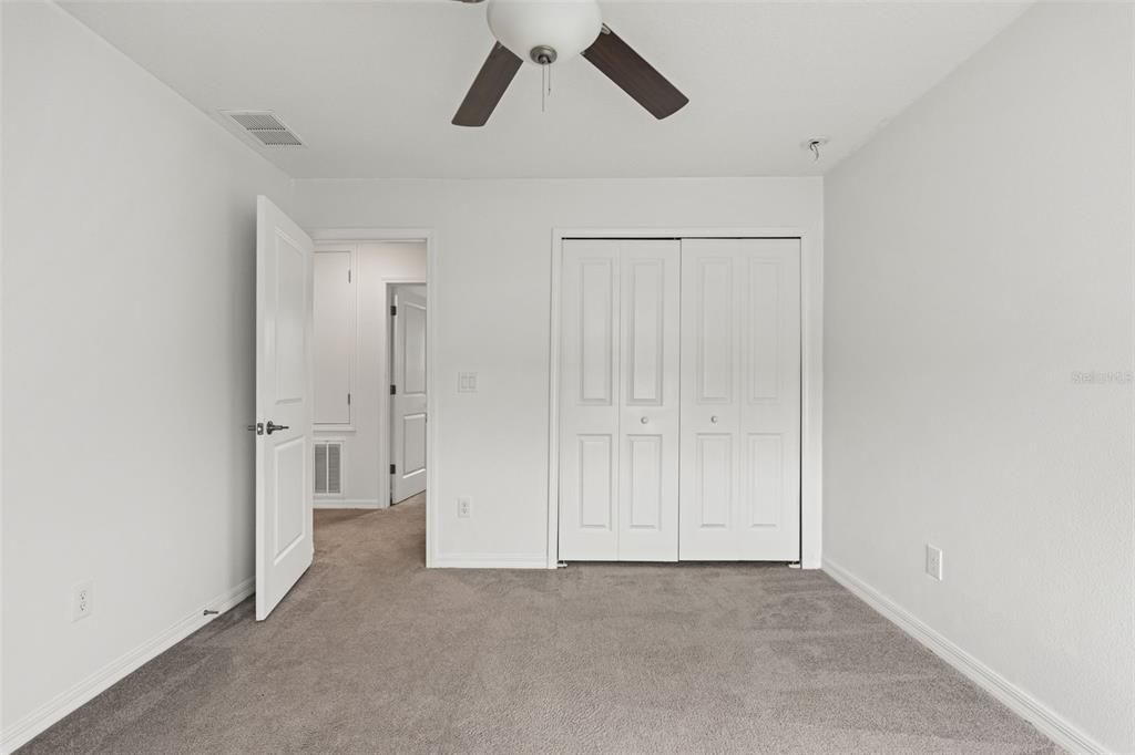 В аренду: $4,500 (5 спален, 2 ванн, 2896 Квадратных фут)