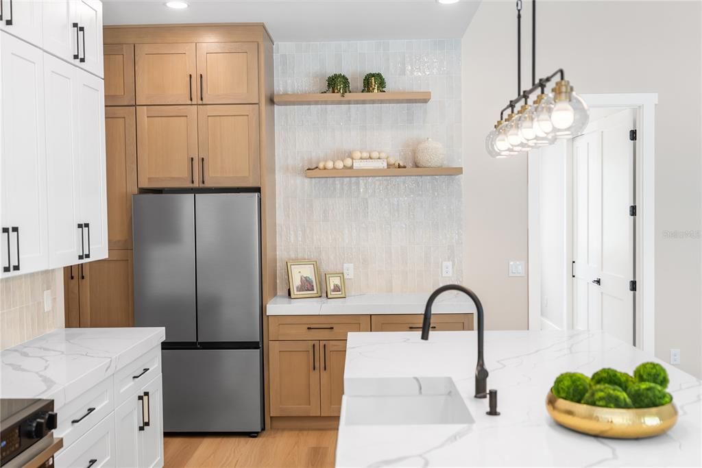En Venta: $529,900 (4 camas, 2 baños, 1857 Pies cuadrados)