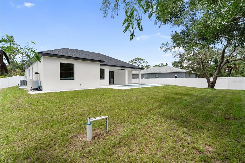 En Venta: $529,900 (4 camas, 2 baños, 1857 Pies cuadrados)
