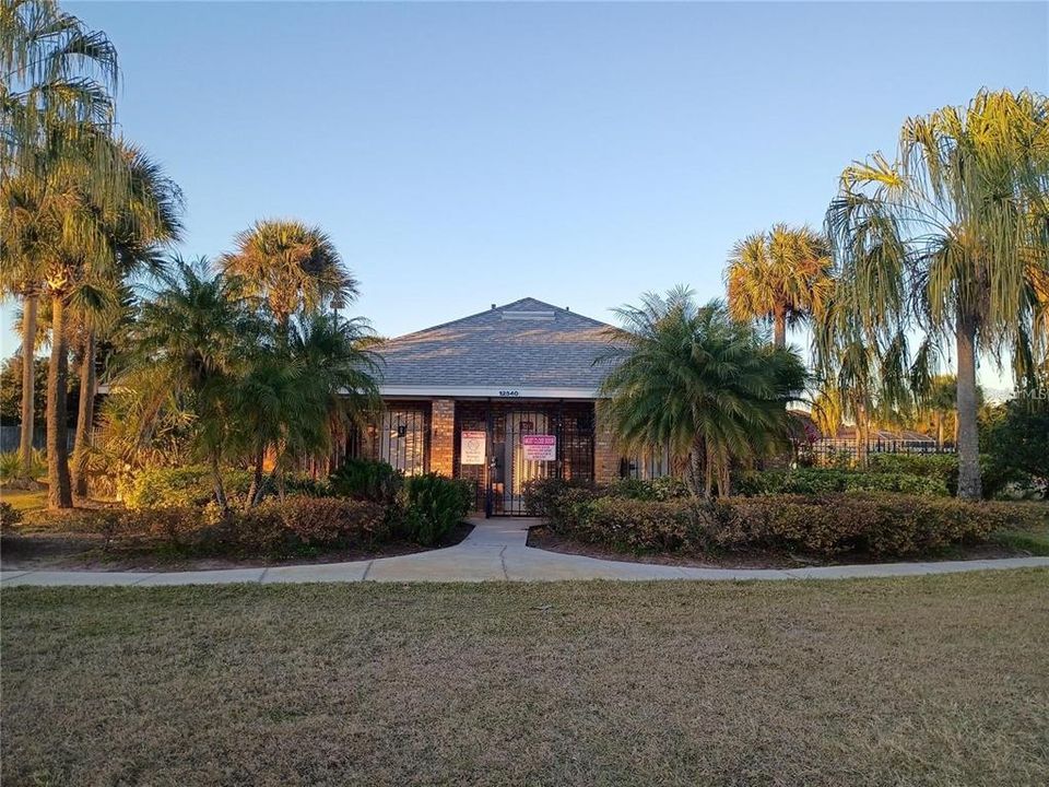 For Rent: $3,100 (4 beds, 3 baths, 2598 Square Feet)