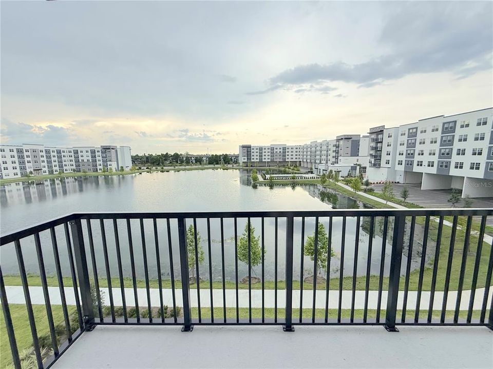 В аренду: $2,200 (3 спален, 2 ванн, 1150 Квадратных фут)