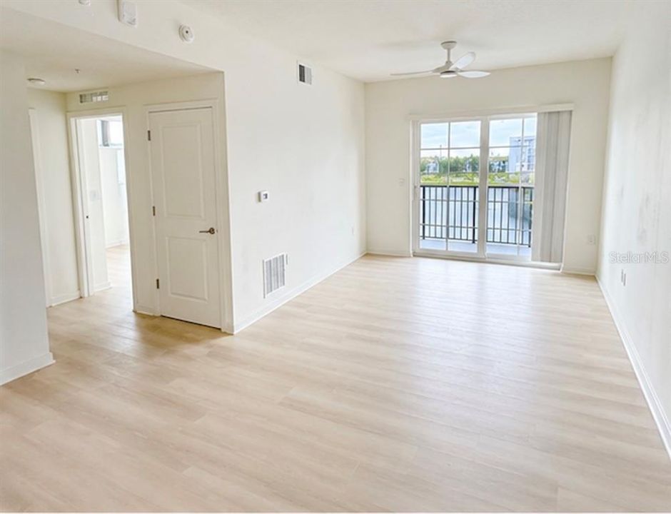 В аренду: $2,200 (3 спален, 2 ванн, 1150 Квадратных фут)