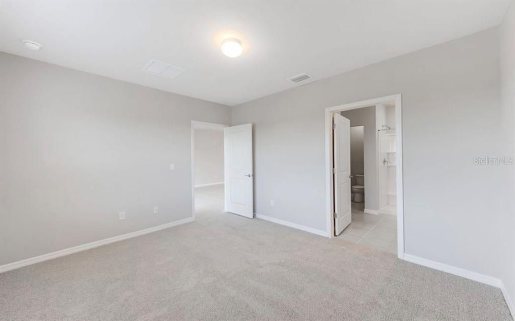 En Venta: $295,000 (3 camas, 2 baños, 1427 Pies cuadrados)
