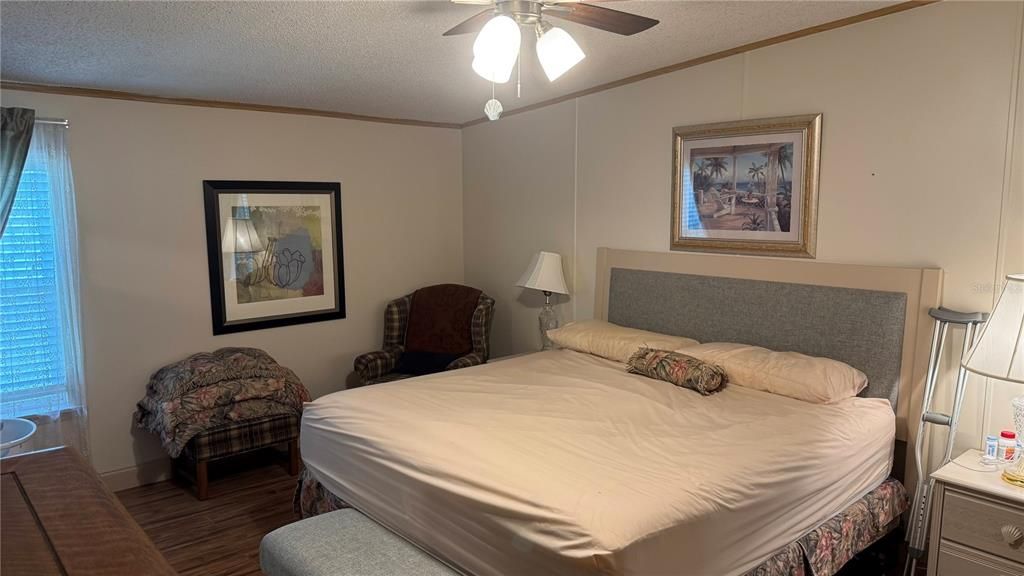 В аренду: $1,850 (2 спален, 2 ванн, 1416 Квадратных фут)