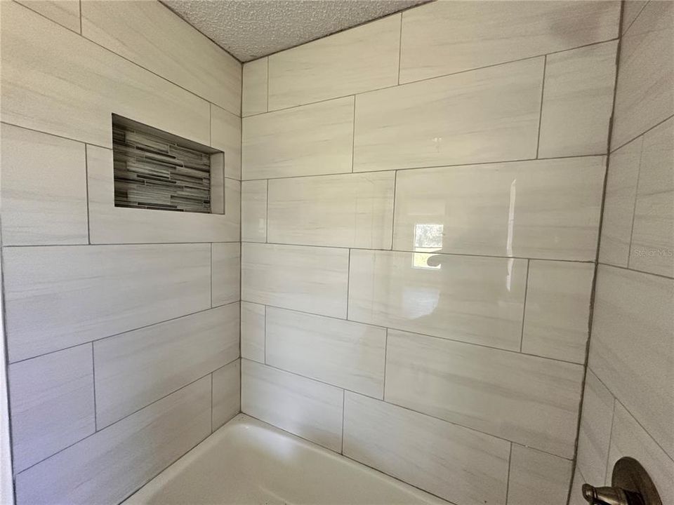 На продажу: $258,000 (3 спален, 2 ванн, 1152 Квадратных фут)