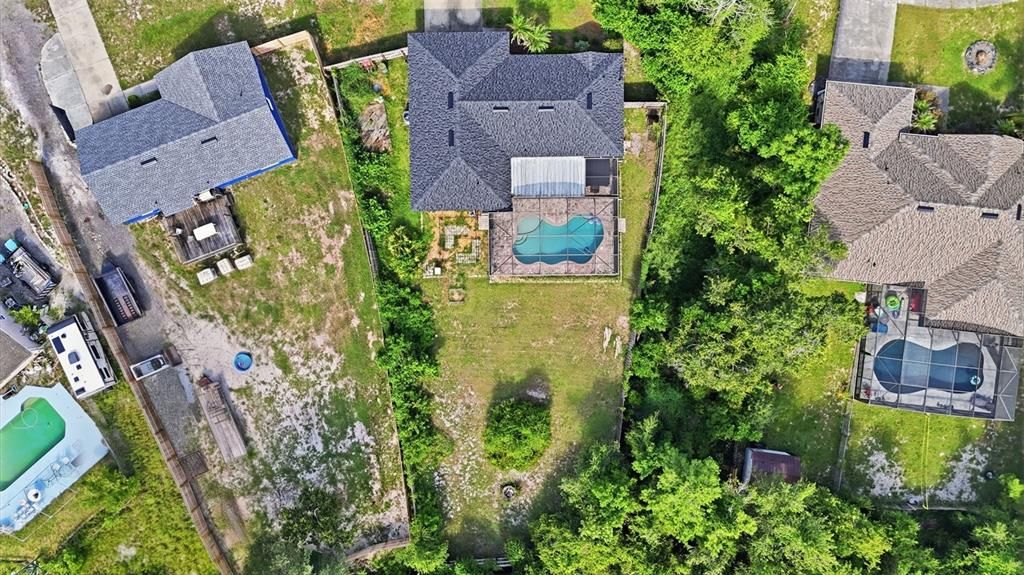 На продажу: $329,900 (3 спален, 2 ванн, 1352 Квадратных фут)