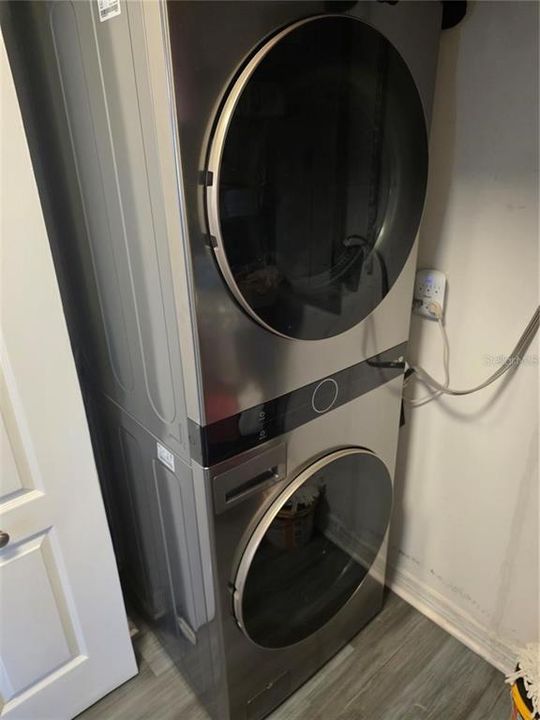 В аренду: $2,950 (3 спален, 2 ванн, 1242 Квадратных фут)