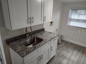 На продажу: $349,000 (3 спален, 2 ванн, 1356 Квадратных фут)