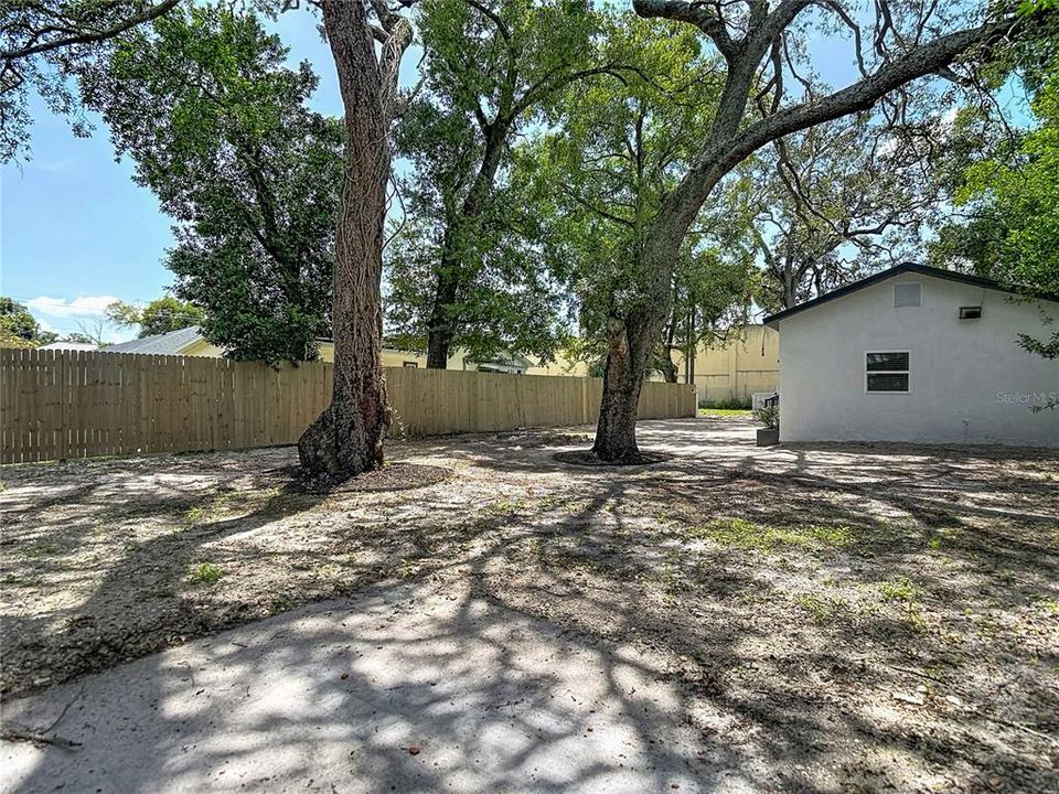 En Venta: $280,000 (2 camas, 2 baños, 832 Pies cuadrados)