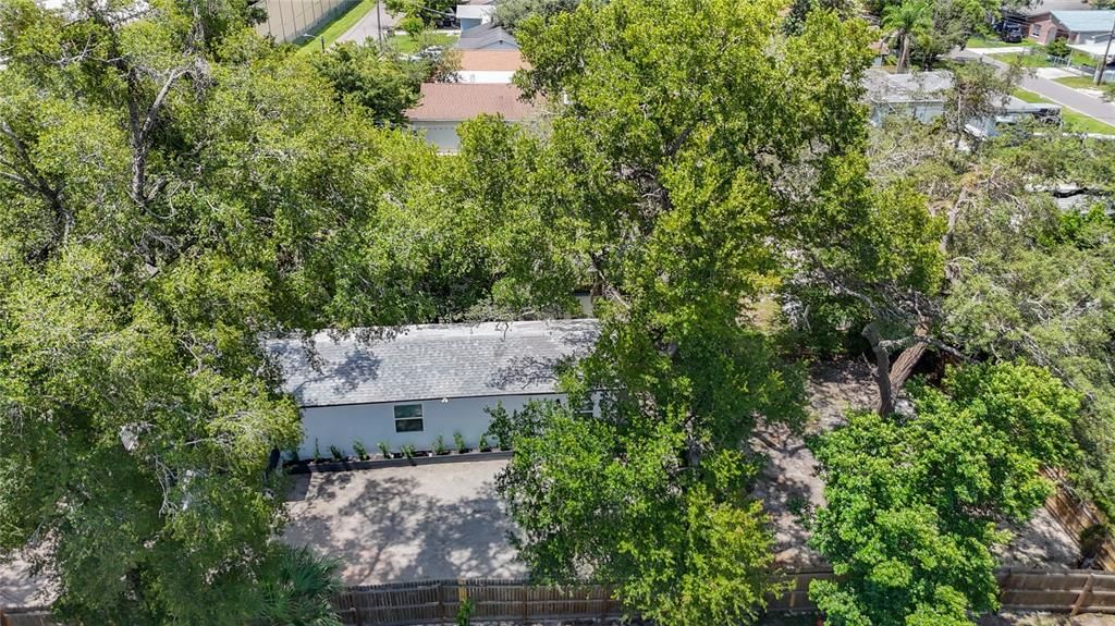 En Venta: $280,000 (2 camas, 2 baños, 832 Pies cuadrados)
